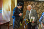 Eva Zažímalová s nositelem Ceny Antonína Friče Janem Květem. Foto J. Landergott, SSČ AV ČR