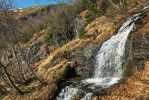 Ze stálých vodopádů je nej­mohutnější ten Moravice na Beckeho skalách. Foto L. Bureš