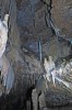 Bohatá krápníková výzdoba uvnitř jeskyně. Foto J. Patoky a M. Bláhy