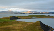 Jezero Mývatn na severu Islandu  hostí díky své oligotrofní povaze stabilní populaci evropské linie kružníka malého. Foto M. Horsák