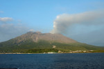 Oblak sopečného popela nad vulkánem Sakurajima v Japonsku. Foto V. Rapprich