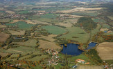 Půda je nedílnou součástí naší  krajiny. Aby mohla plnit požadované  a očekávané funkce, musí být živá.  Foto P. Znachor